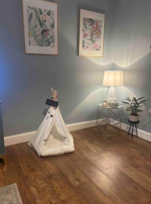 Large 2 Bedroom, Ground Floor Flat, Close To City EDI Exterior foto