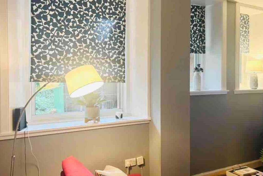 Large 2 Bedroom, Ground Floor Flat, Close To City EDI Exterior foto
